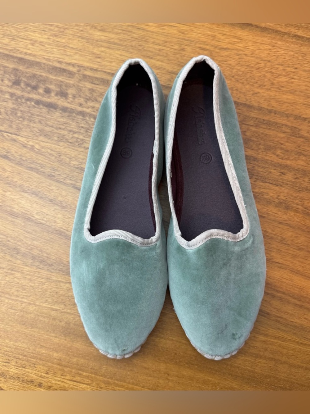 Flabelus Shikoku Women's Velvet Slip-On Flats in Sage Green Size 39 - Picture 2 of 10